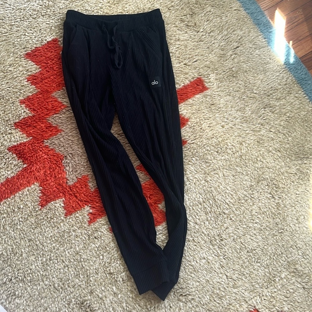 Alo Muse Pants
